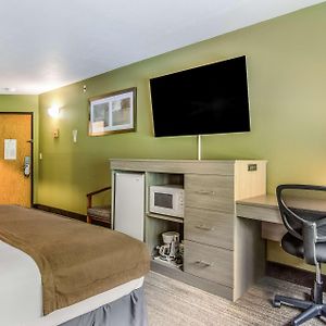 Guesthouse Inn & Suites Poulsbo